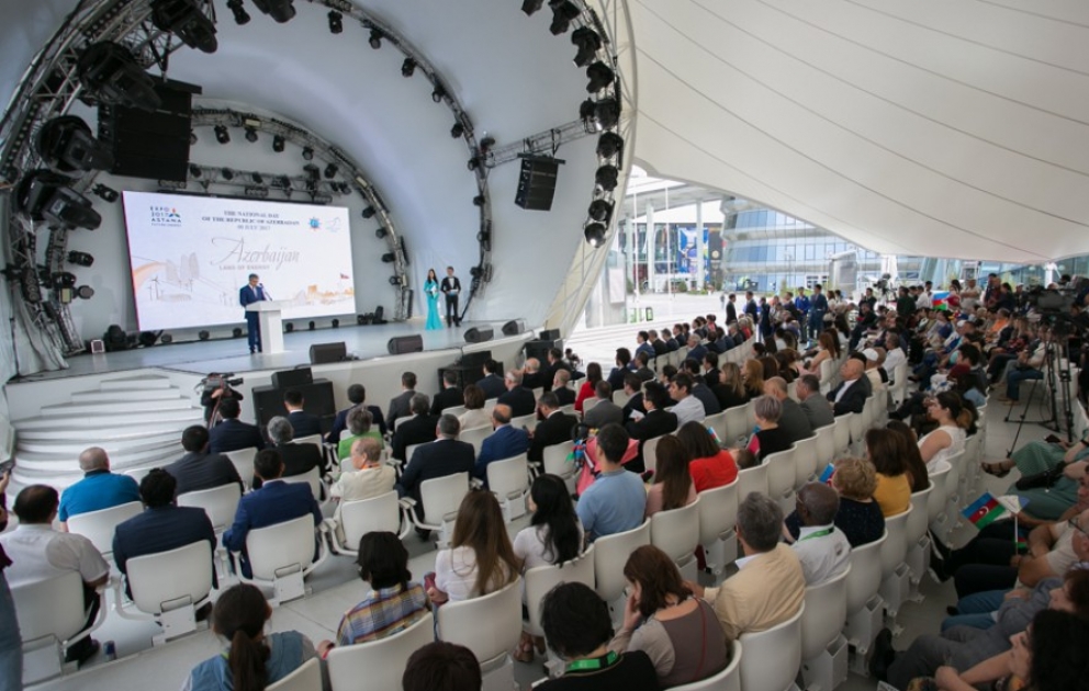 In der internationalen Ausstellung “EXPO-2017“ in Astana aserbaidschanischer Nationaltag organisiert VIDEO