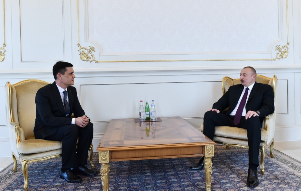 Le président Ilham Aliyev reçoit les lettres de créance du nouvel ambassadeur du Turkménistan VIDEO