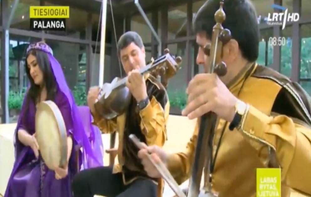 Azərbaycanın “Araz” qrupu Litva telekanalında çıxış edib VİDEO