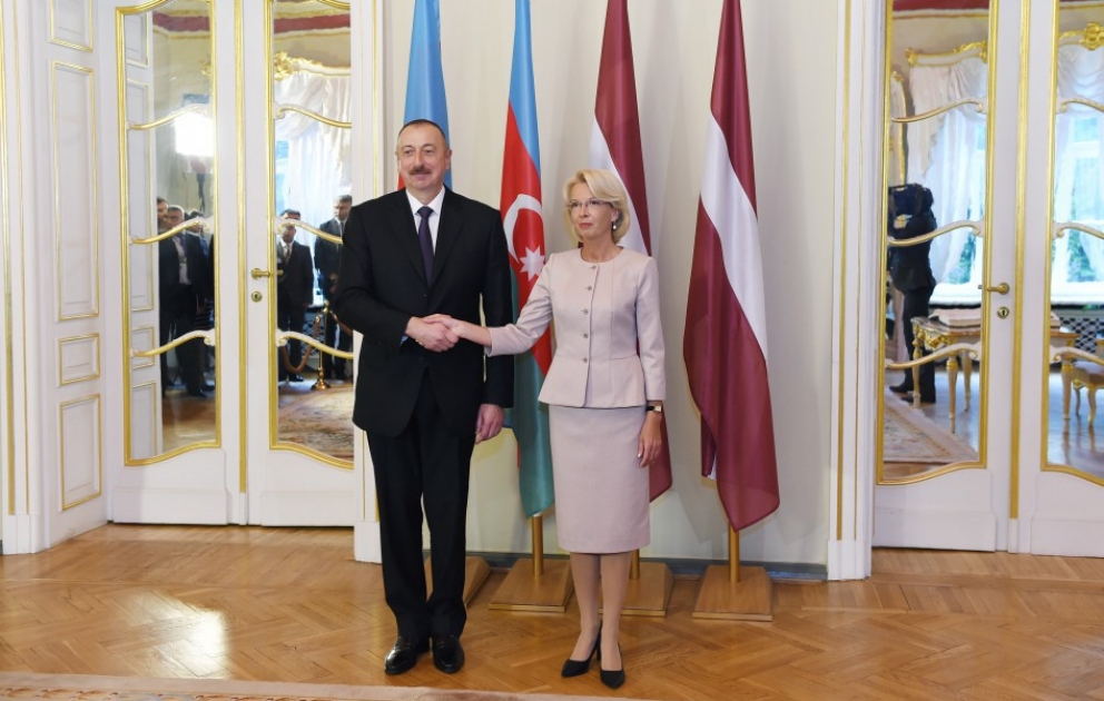 President Ilham Aliyev met with Speaker of Latvian Saeima VIDEO