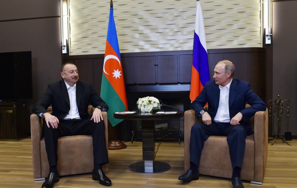 Entretien des présidents azerbaïdjanais et russe à Sotchi VIDEO