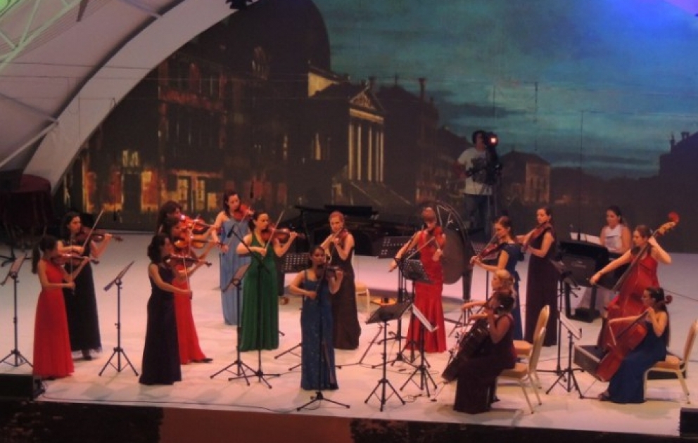 Böyük Britaniyanın “FeMusa” Kamera Orkestrinin Qəbələ festivalındakı çıxışı maraqla qarşılanıb VİDEO