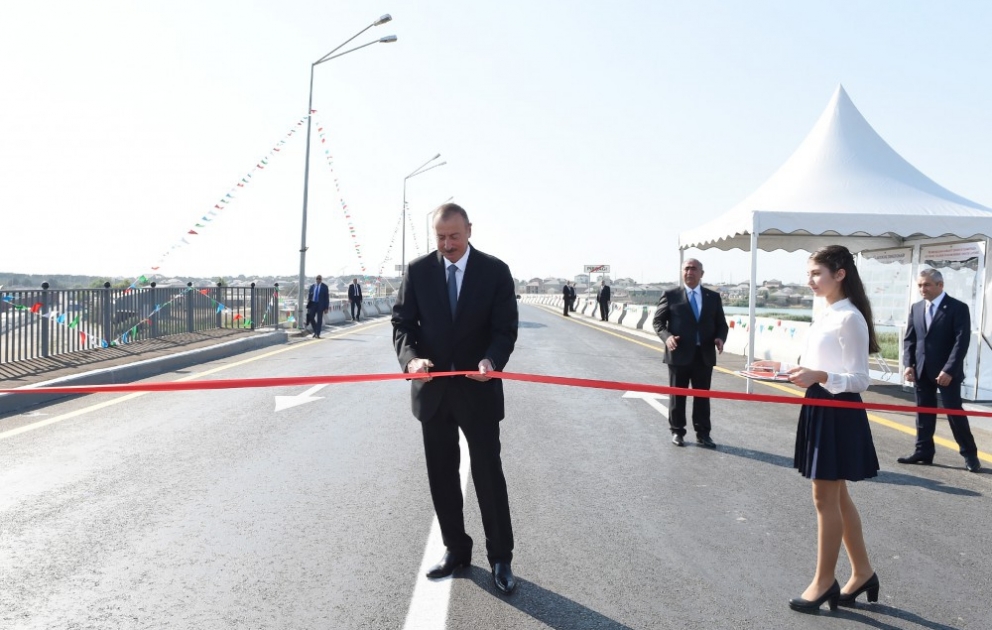 Le président de la République inaugure les routes Pirchaghy-Novkhany et Binéguédi-Novkhany-Djorat VIDEO
