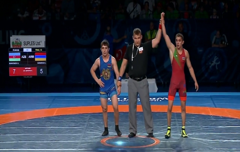Un lutteur azerbaïdjanais remporte l’or du Championnat du monde junior 2017 VIDEO