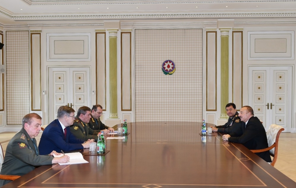 Президент Ильхам Алиев принял делегацию во главе с начальником Генерального штаба Вооруженных сил России ОБНОВЛЕНО ВИДЕО