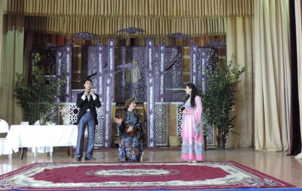 Qusar Dövlət Ləzgi Dram Teatrı yeni mövsümü “Xanuma” ilə açacaq VİDEO