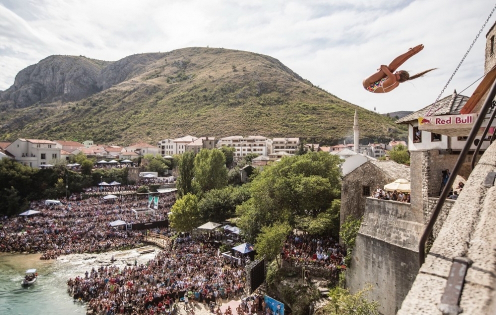 Завершился пятый этап чемпионата мира по прыжкам в воду Red Bull Cliff Diving ВИДЕО