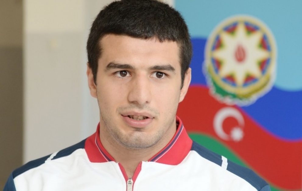 İslam Abbasov: Komanda yoldaşlarımla birlikdə bizə bəslənən ümidləri doğrultmağa çalışacağıq VİDEO