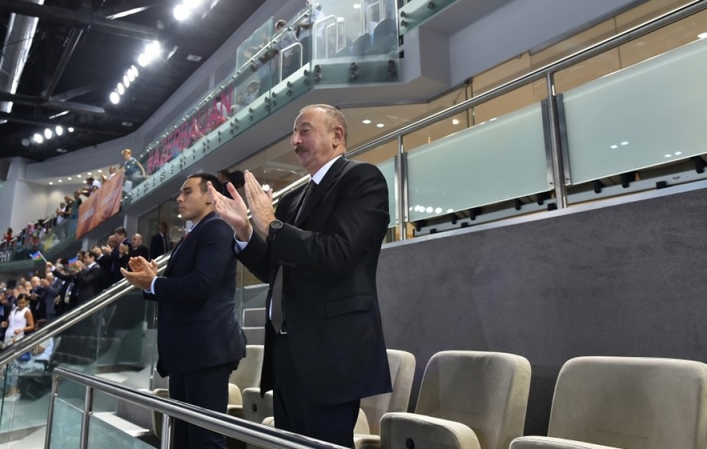 Azerbaijan won opener at 2017 CEV Volleyball European Championship – WomenPresident Ilham Aliyev watched national team`s game VIDEO