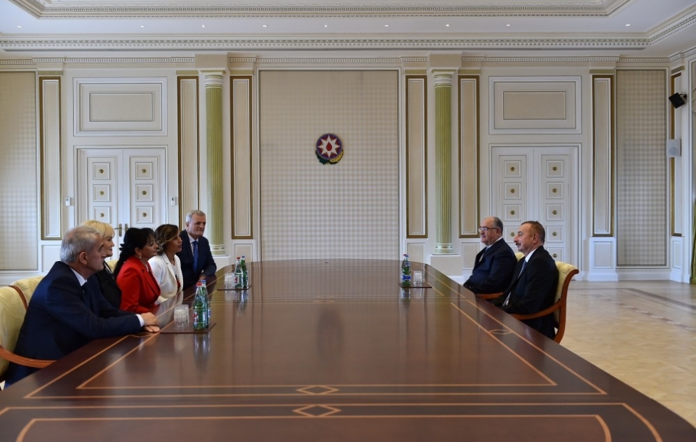 Президент Ильхам Алиев принял делегацию во главе с председателем Верховного суда Монтенегро ОБНОВЛЕНО ВИДЕО