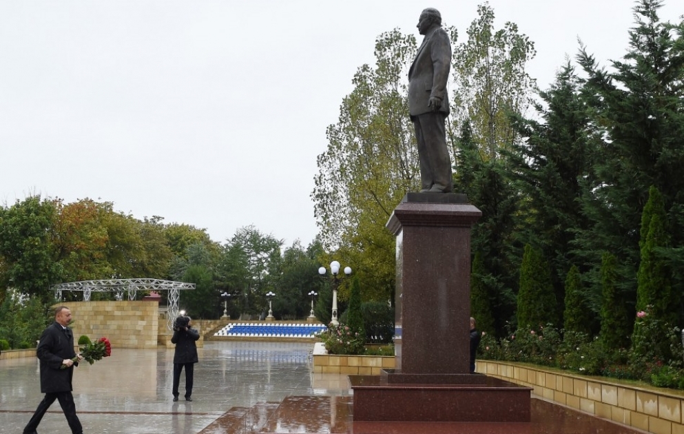 Le président azerbaïdjanais Ilham Aliyev arrive en visite à Chamakhy VIDEO