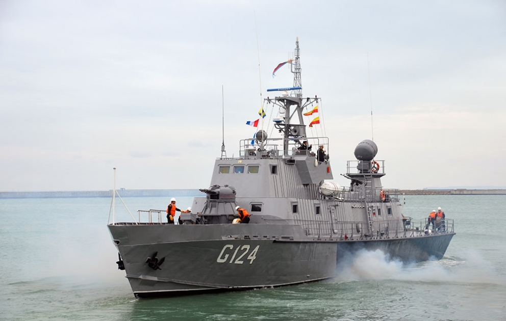 Azerbaijan Naval Forces' warships depart for Iran on friendly visit VIDEO