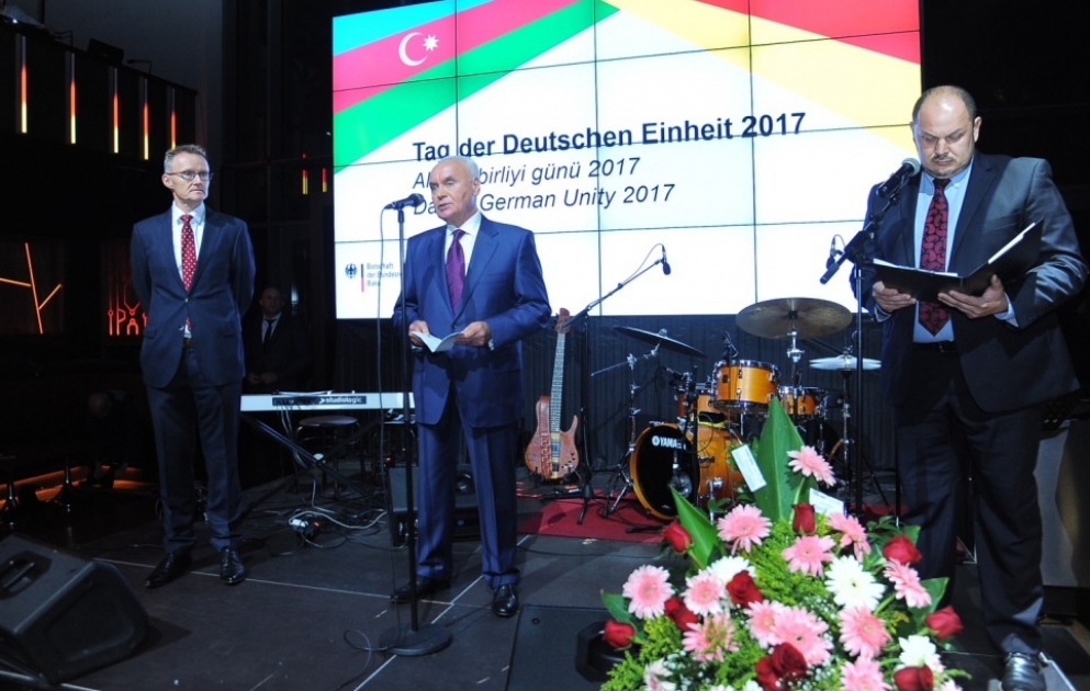 Empfang zum 27. Tag der Deutschen Einheit VIDEO