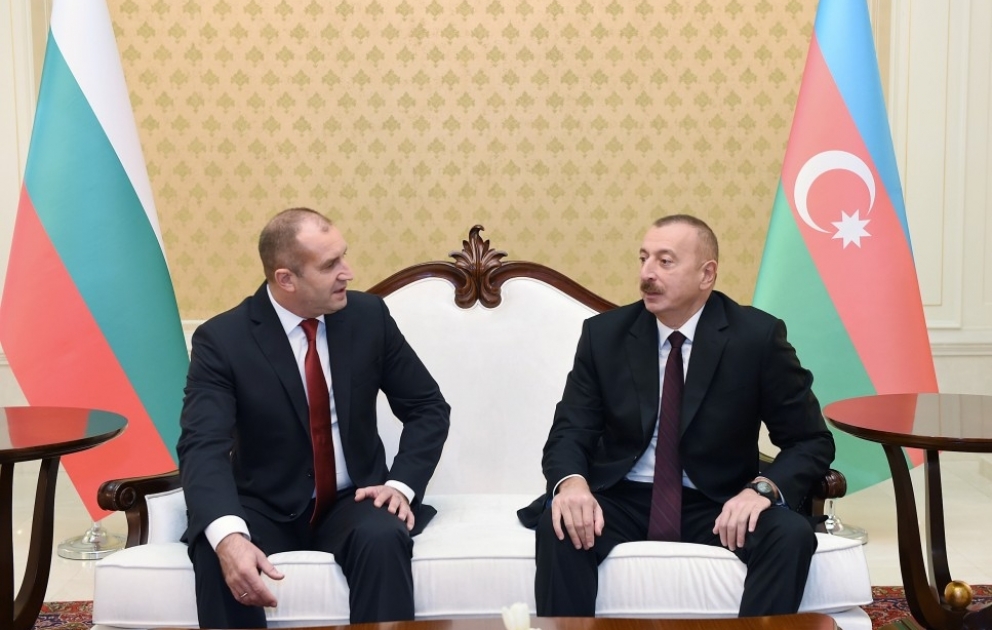 Prezident İlham Əliyevin, birinci xanım Mehriban Əliyevanın Prezident Rumen Radev və birinci xanım Desislava Radeva ilə görüşü olub YENİLƏNİB VİDEO