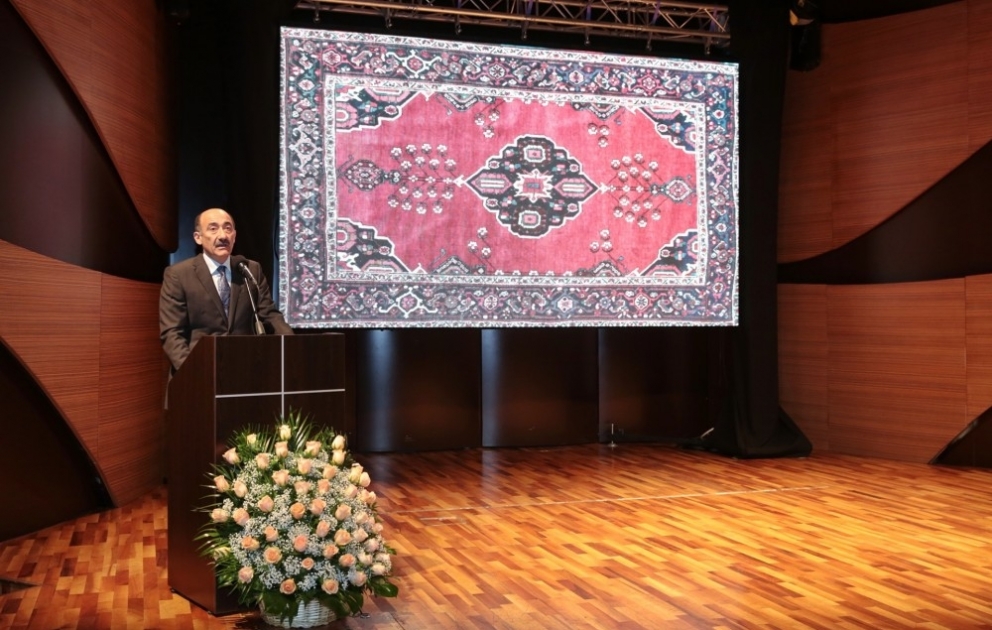 Bakıda V Beynəlxalq Azərbaycan Xalçası Simpoziumunun açılışı olub