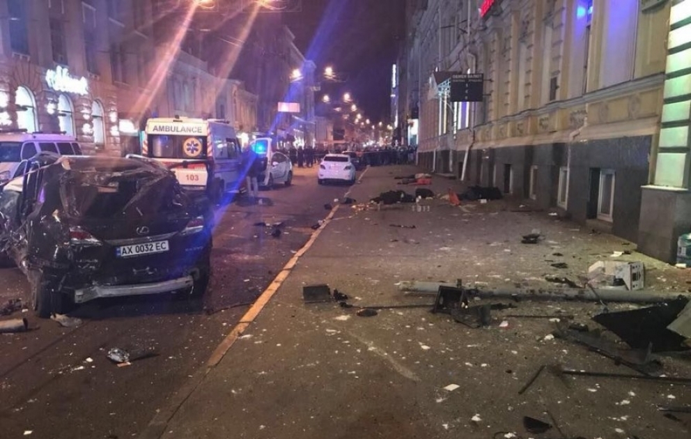 Xarkovda avtomobil insanlara çırpılıb, azı 6 nəfər ölüb VİDEO