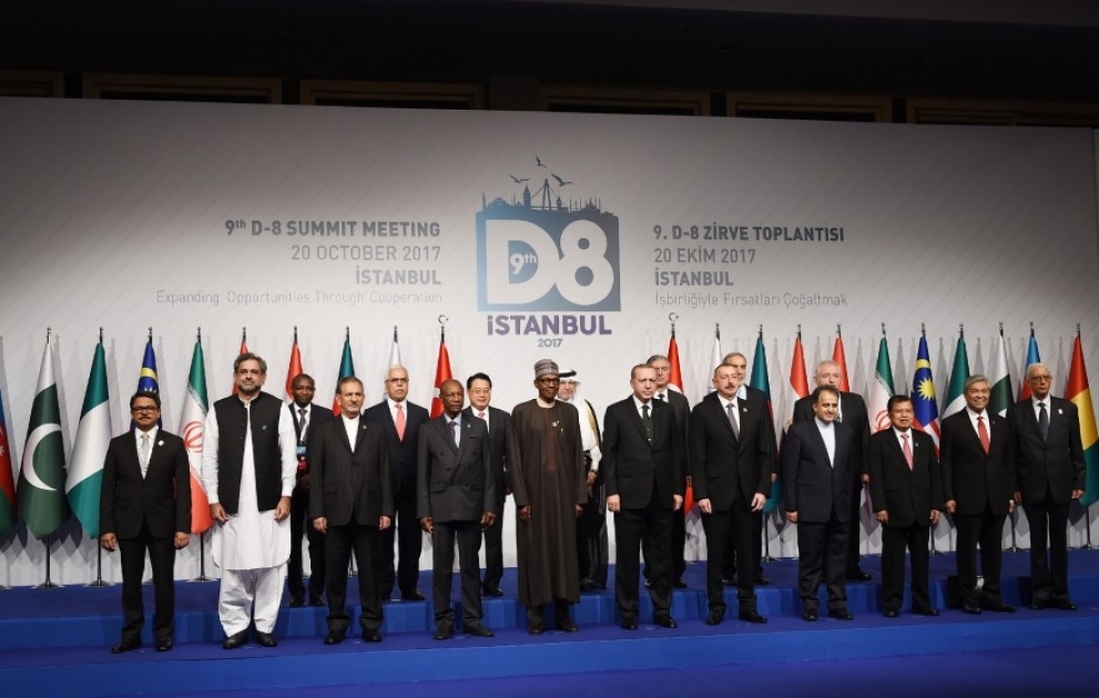 Le 9e Sommet du D8 s’est tenu à Istanbul Le président azerbaïdjanais Ilham Aliyev a participé à titre d’invité spécial au Sommet VIDEO