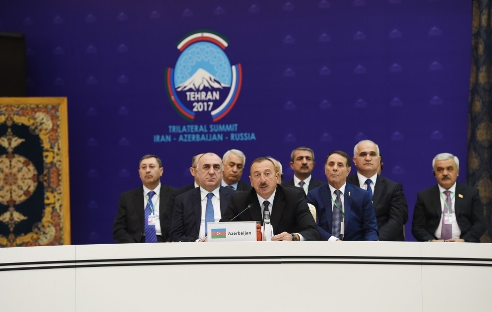 Sommet tripartite des présidents azerbaïdjanais, iranien et russe à Téhéran VIDEO