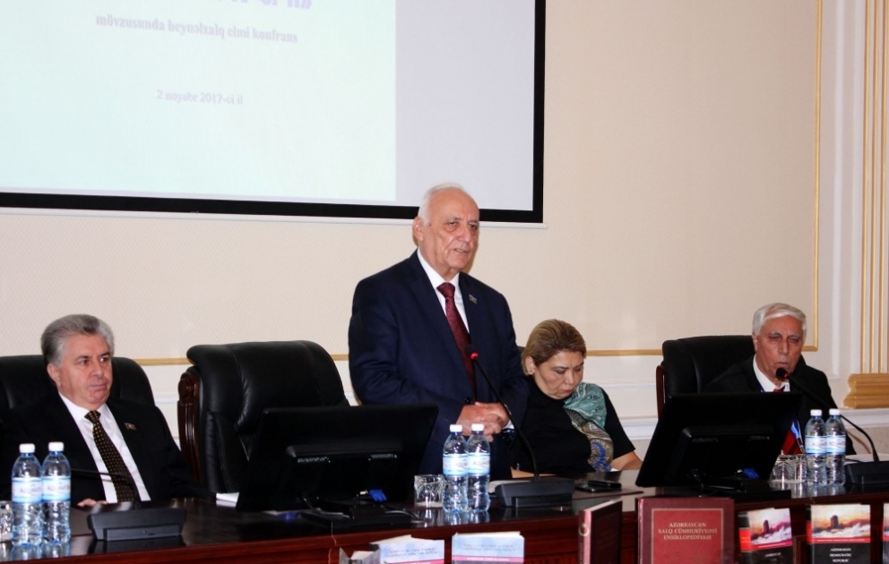 Tarix İnstitutunda beynəlxalq elmi konfrans: “Azərbaycan tarixin yolayrıcında: təlatümlü 1917-ci il” VİDEO