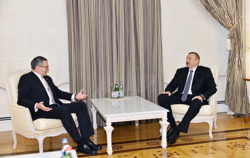 Entretien du président azerbaïdjanais avec le ministre costaricain des Relations extérieures et du Culte VIDEO