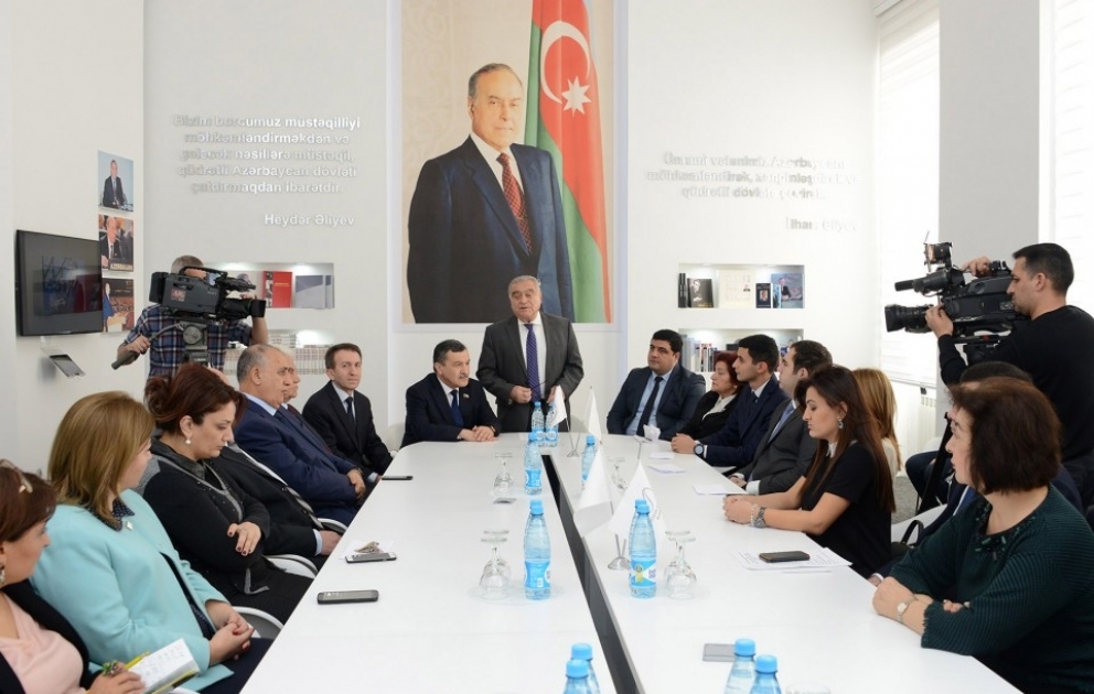Ulu Öndər dünya siyasi elitasının görkəmli şəxsiyyətlərindən biri kimi tarixdə silinməz iz qoyub VİDEO