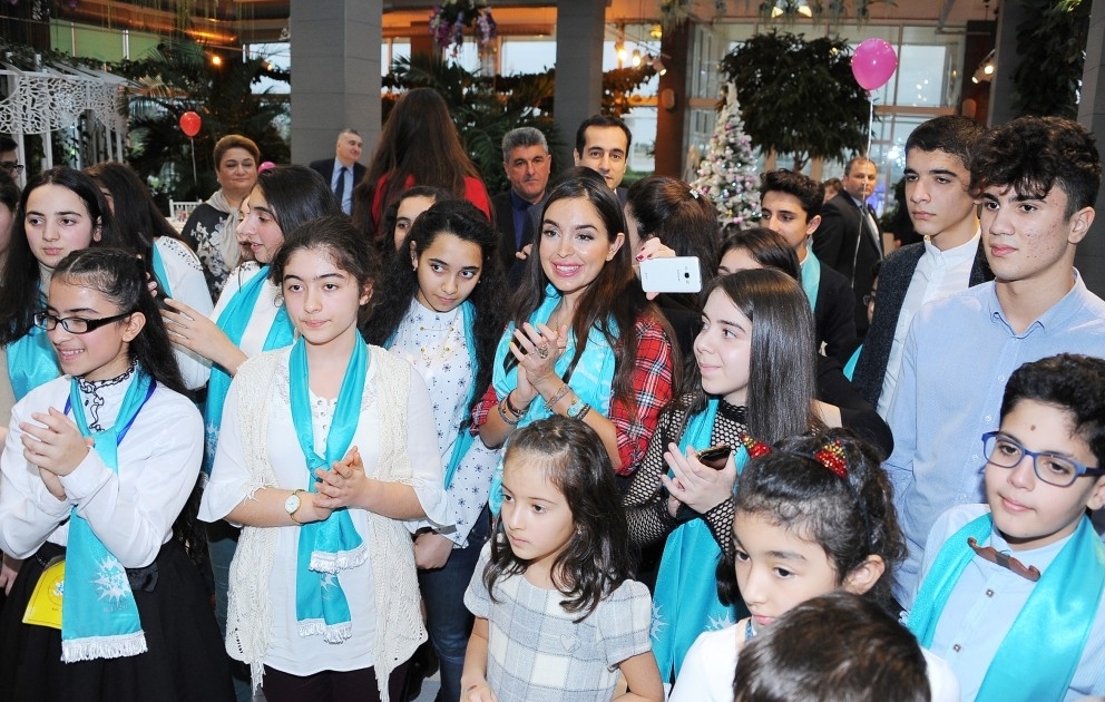 Leyla Aliyeva attends festivity for children in need of special care VIDEO