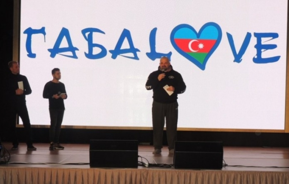 Qəbələdə XII Beynəlxalq “Veselo” Yumor və Musiqi Festivalı keçirilir VİDEO