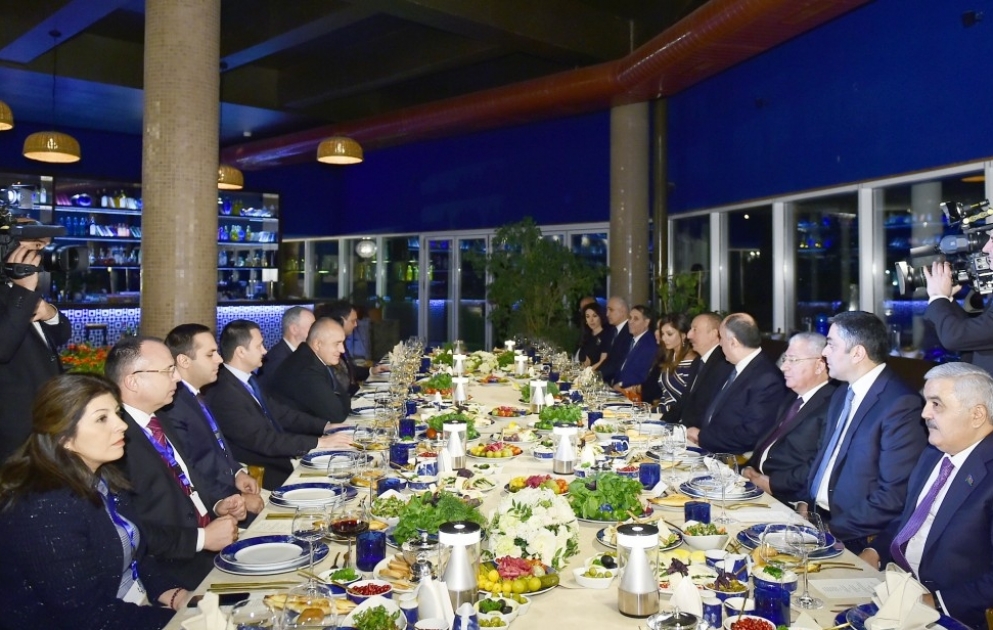 President Ilham Aliyev and Prime Minister Boyko Borisov dined together VIDEO