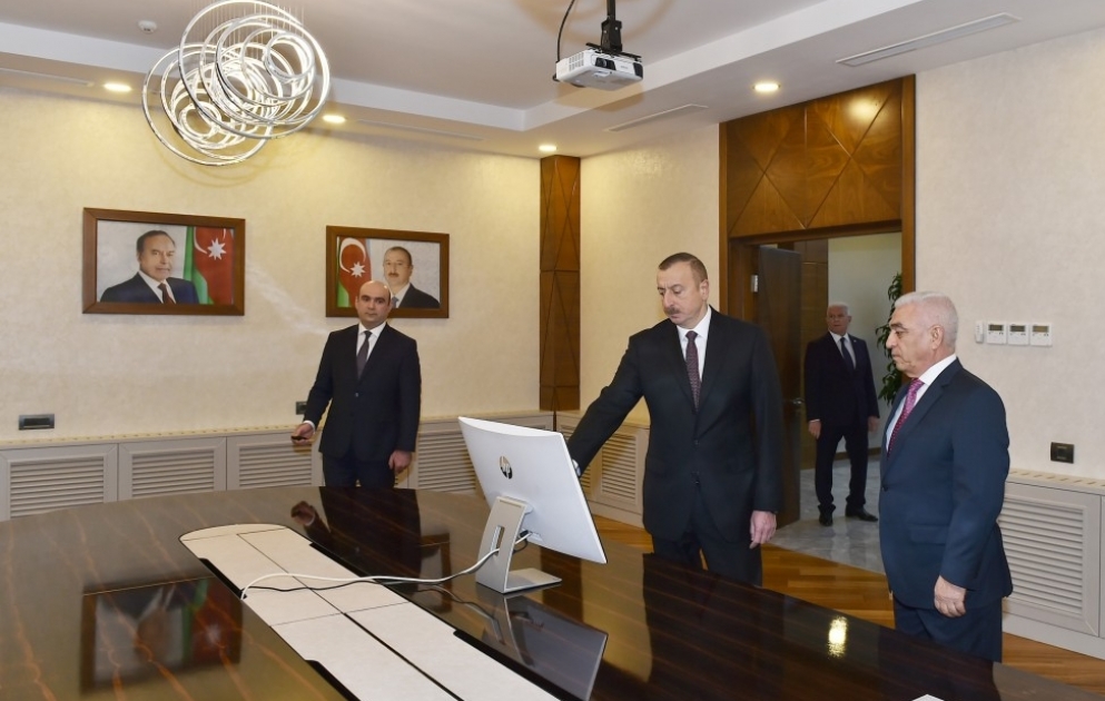 Prezident İlham Əliyev Bakı Paylayıcı Şəbəkəsinin yeni inzibati binasının və yarımstansiyalarının açılışında iştirak edib YENİLƏNİB VİDEO