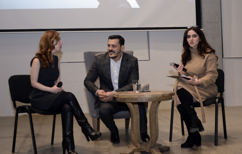 “YARAT” Müasir İncəsənət Mərkəzində tanınmış idmançı Zabit Səmədov ilə görüş keçirilib VİDEO
