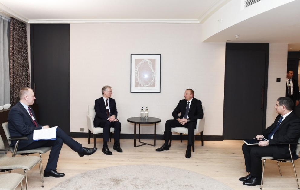 President Ilham Aliyev met with Royal Philips CEO VIDEO