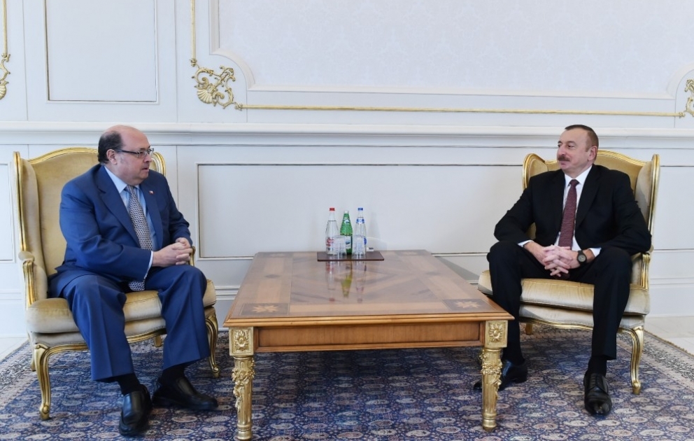 Le président Ilham Aliyev reçoit les lettres de créance du nouvel ambassadeur du Chili VIDEO