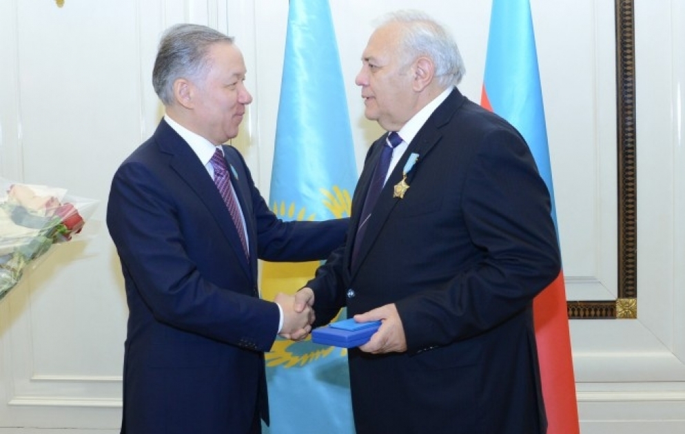 Azerbaijani Milli Majlis Chairman receives Kazakhstan's Order of Glory VIDEO