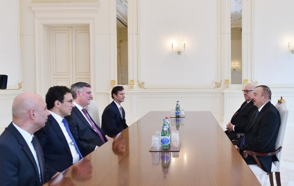 Aserbaidschans Präsident Ilham Aliyev empfängt BCA-Delegation VIDEO