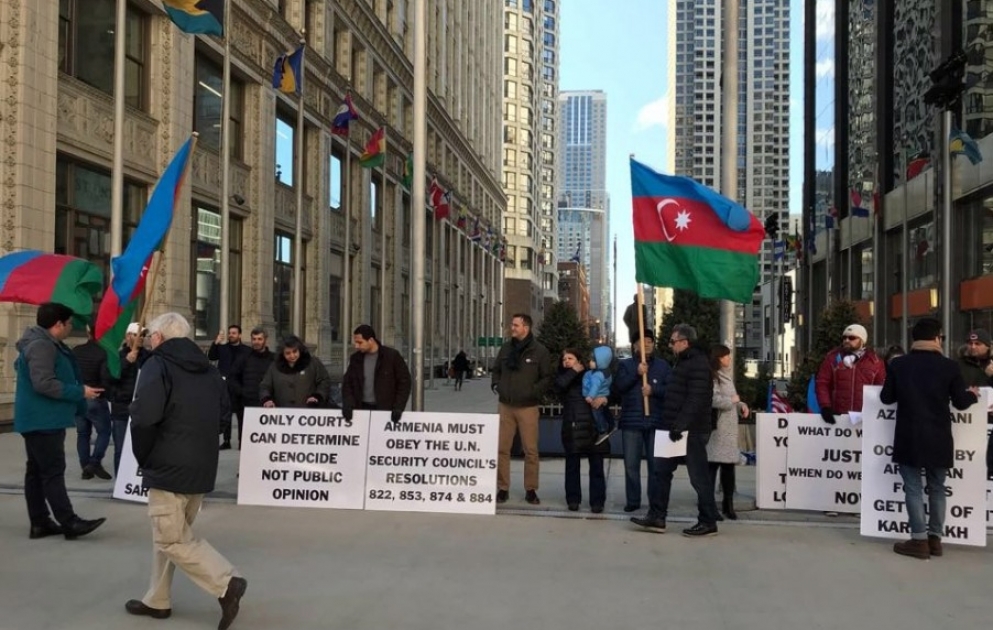 В Чикаго прошла акция протеста в связи с 26-й годовщиной Ходжалинского геноцида ВИДЕО
