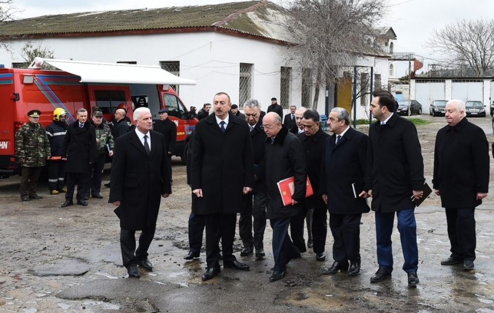 Prezident İlham Əliyev yanğın baş verən Respublika Narkoloji Mərkəzinə gələrək vəziyyətlə tanış olub YENİLƏNİB 3 VİDEO