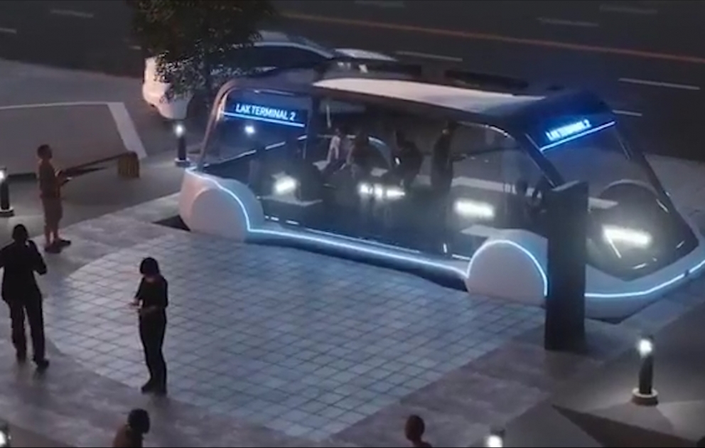 Gələcəyin metrosu: İlon Mask yeraltı sürət elektrobusunu nümayiş etdirib VİDEO