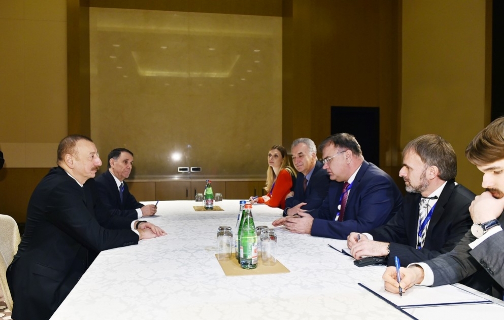 Treffen von Staatspräsident Ilham Aliyev mit Mitglied des Staatspräsidiums von Bosnien-Herzegowina VIDEO