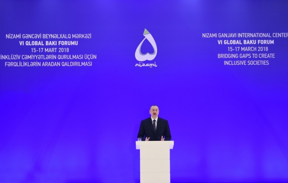 Le président Ilham Aliyev a participé à l’ouverture du Forum global de Bakou VIDEO