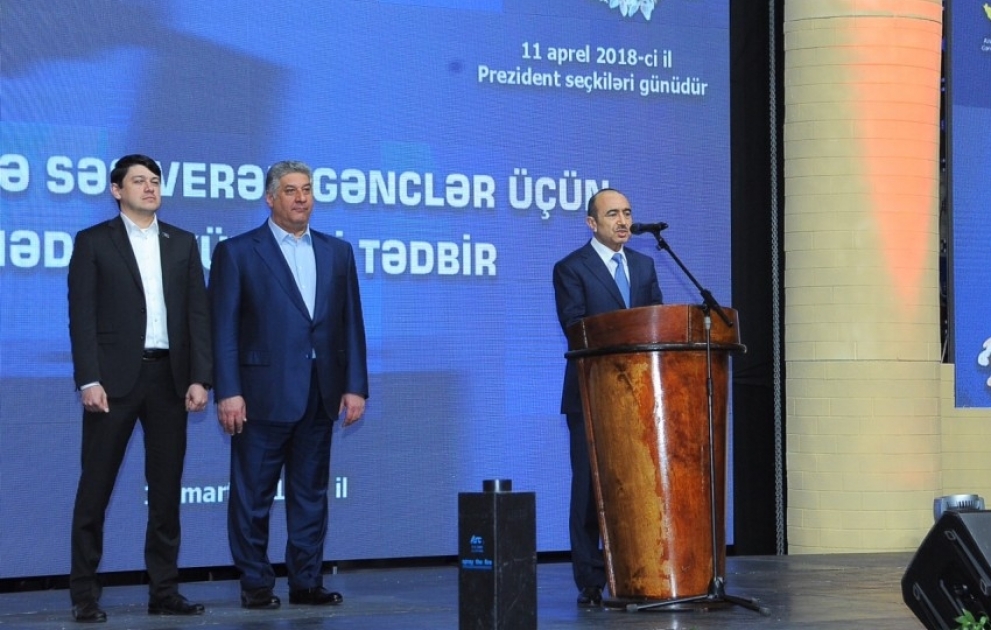 Seçkilərdə ilk dəfə səs verəcək gənclər üçün Novruz bayramı münasibətilə mədəni-kütləvi tədbir keçirilib VİDEO