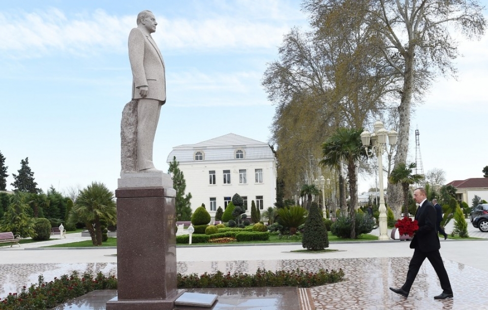 Präsident Ilham Aliyev zu Besuch im Rayon Barda VIDEO