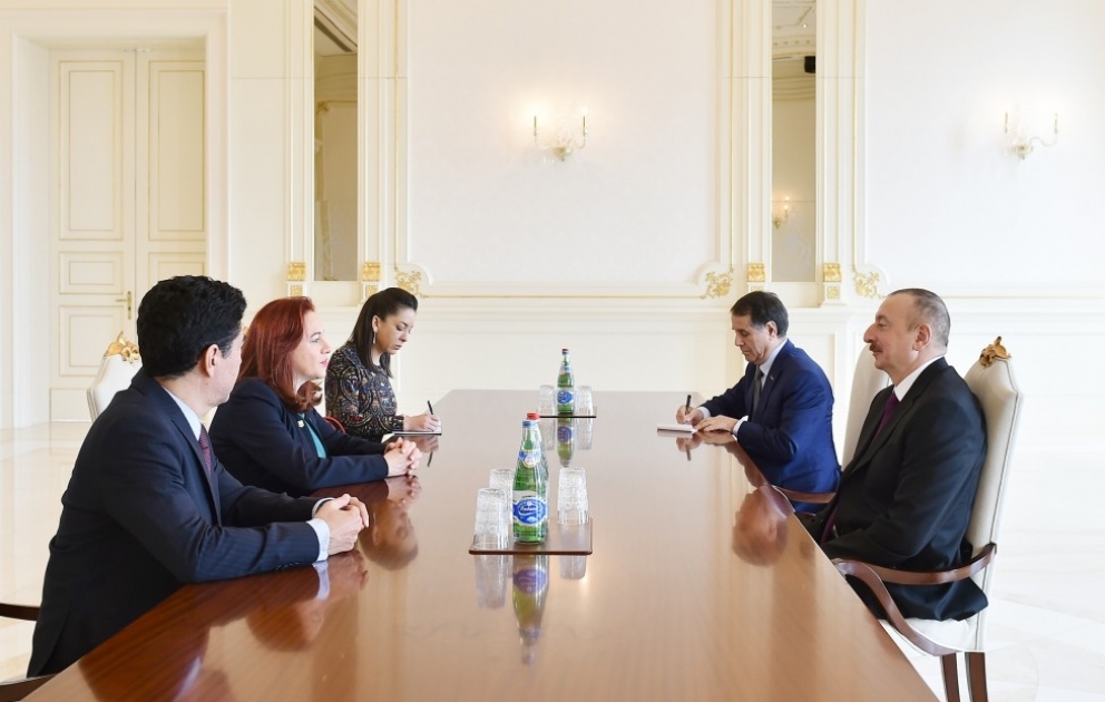 Entretien du président Ilham Aliyev avec la ministre des Relations extérieures de l’Equateur VIDEO