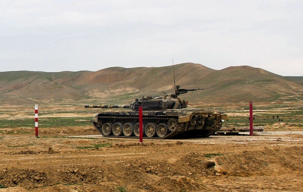 “Ən yaxşı tank heyəti” adı uğrunda yarışlar keçirilir VİDEO
