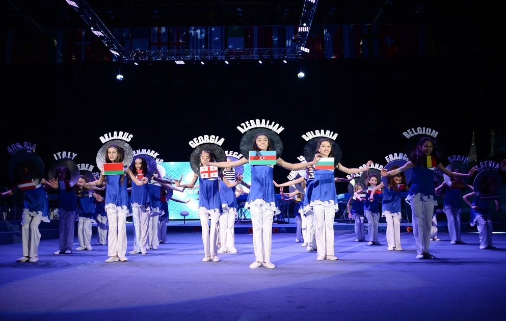 Bakıda keçirilən batut gimnastikası, ikili mini-batut və tamblinq üzrə 26-cı Avropa çempionatının təntənəli açılışı olub VİDEO