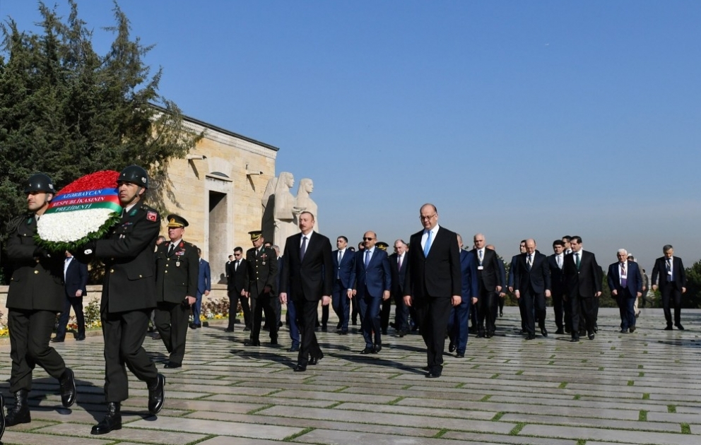 President Ilham Aliyev visited Anitkabir in Ankara VIDEO