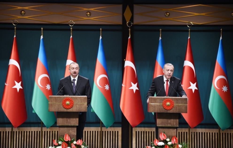Pressekonferenz von Präsident Ilham Aliyev und dem türkischen Staatspräsidenten Recep Tayyip Erdogan VIDEO