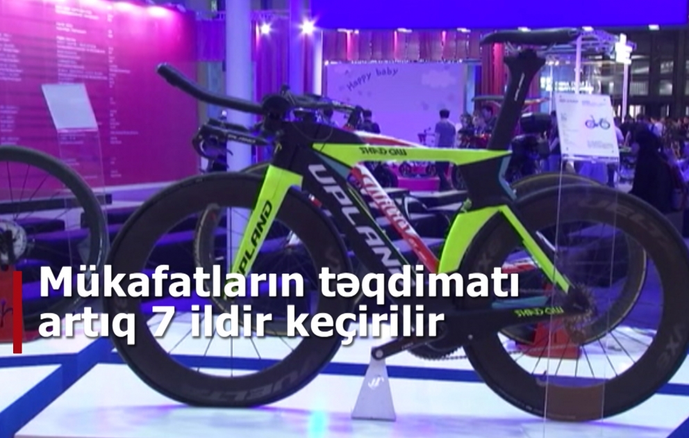 Şanxayda Çin velosipedlərinin və motonəqliyyatın beynəlxalq sərgisi açılıb VİDEO