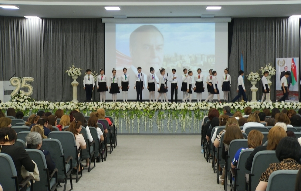 Ulu Öndərin xatirəsinə həsr olunmuş konsert proqramı təşkil edilib VİDEO
