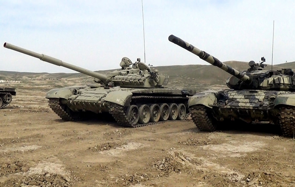 Ən yaxşı tank bölüyü komandiri adı uğrunda yarış keçirilir VİDEO