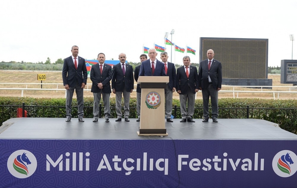 Bakıda Milli Atçılıq Festivalının açılışı olub VİDEO